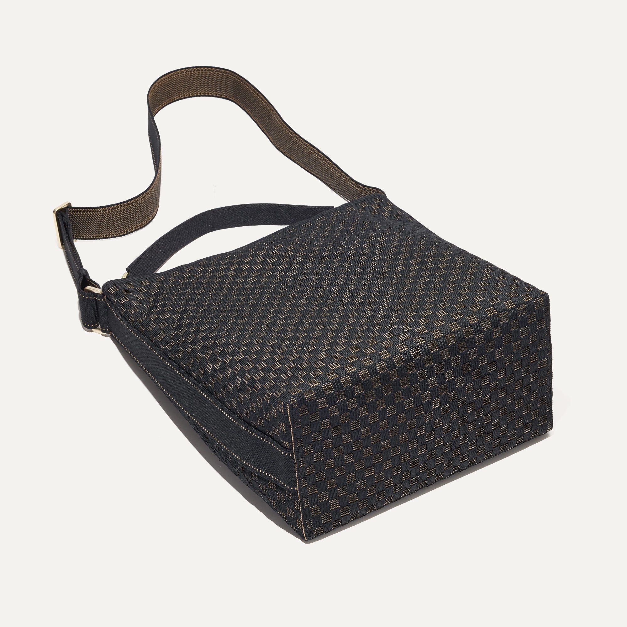 The Bucket Bag - Night Song - Image 7
