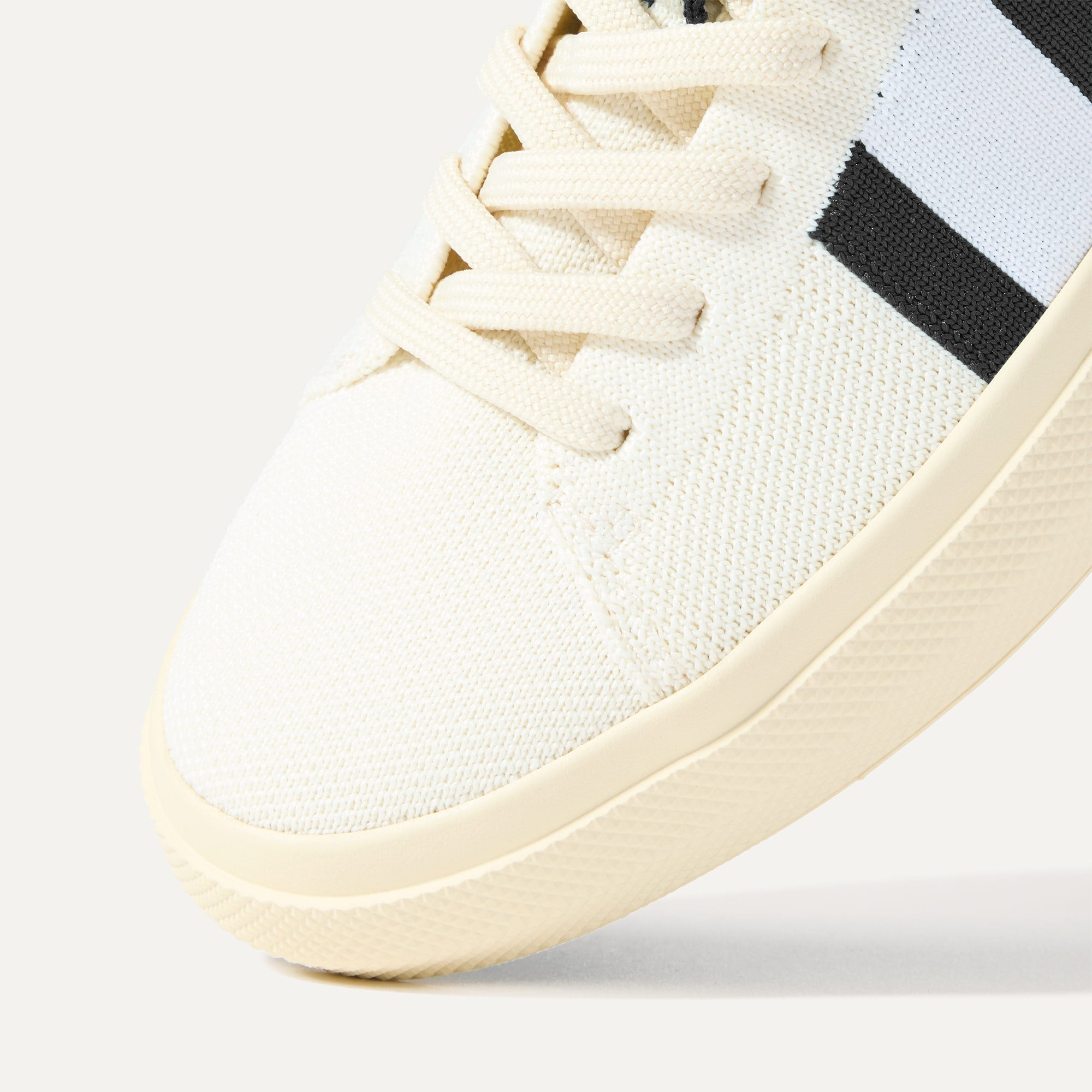 The Women's RS02 Sneaker - Jet - Image 5