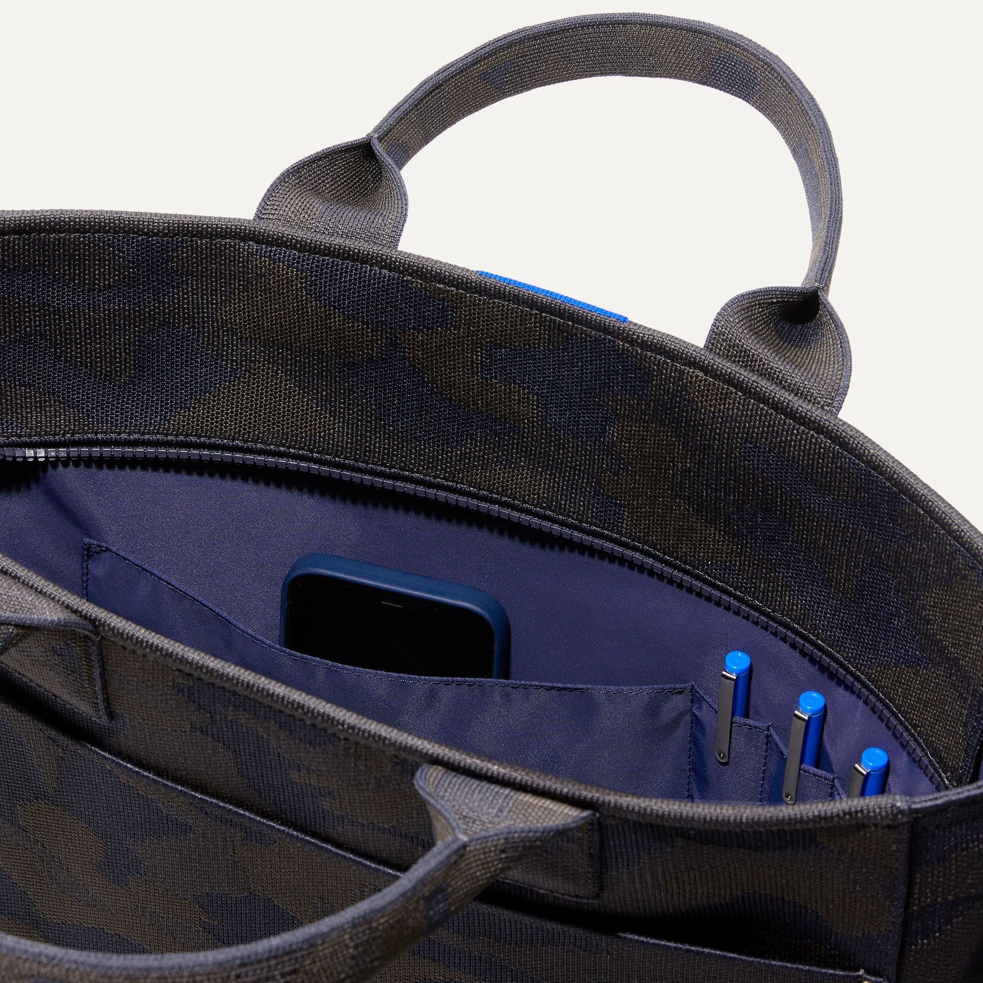 The Carryall - Woodland Camo - Image 7