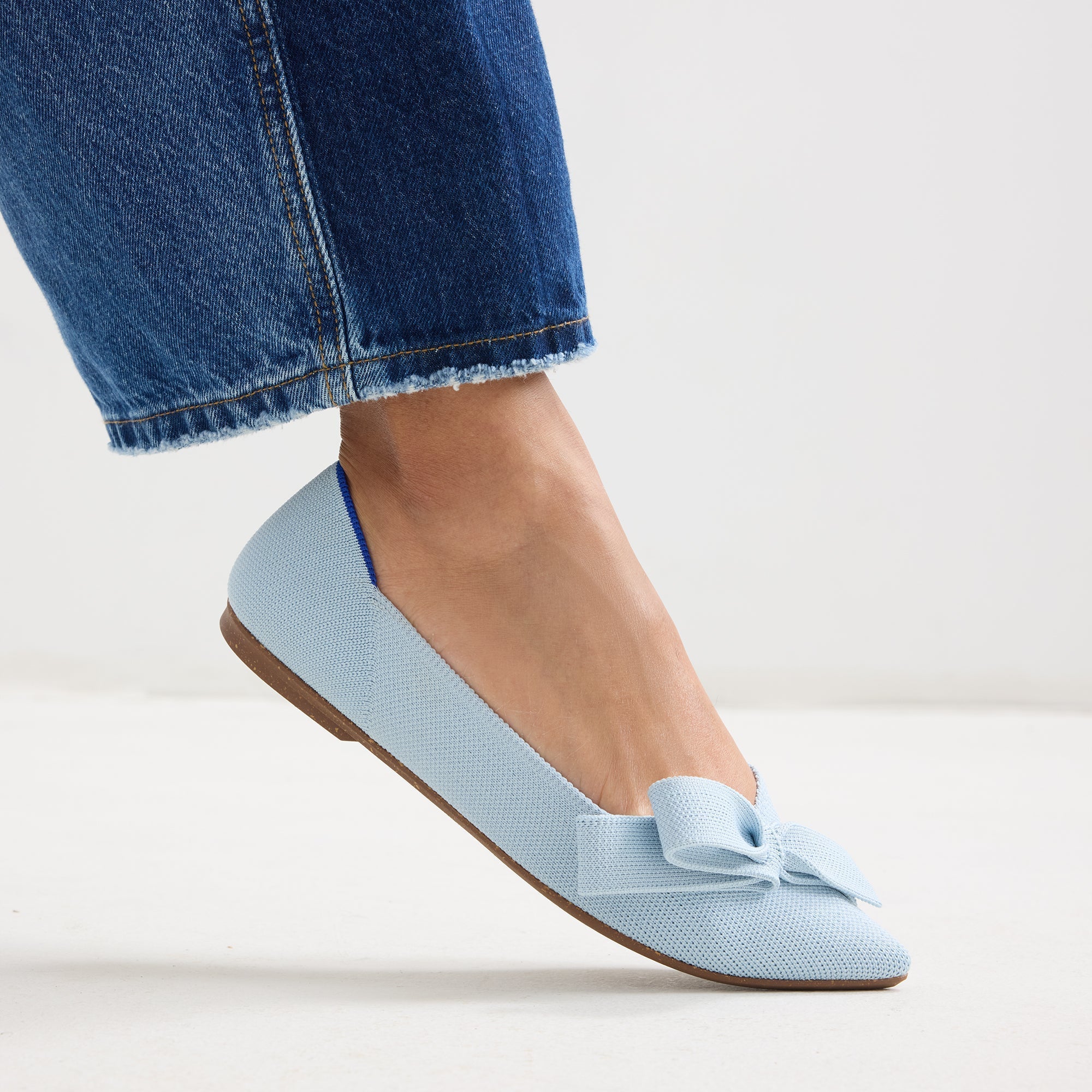 The Bow Point II - Powder Blue - Image 3