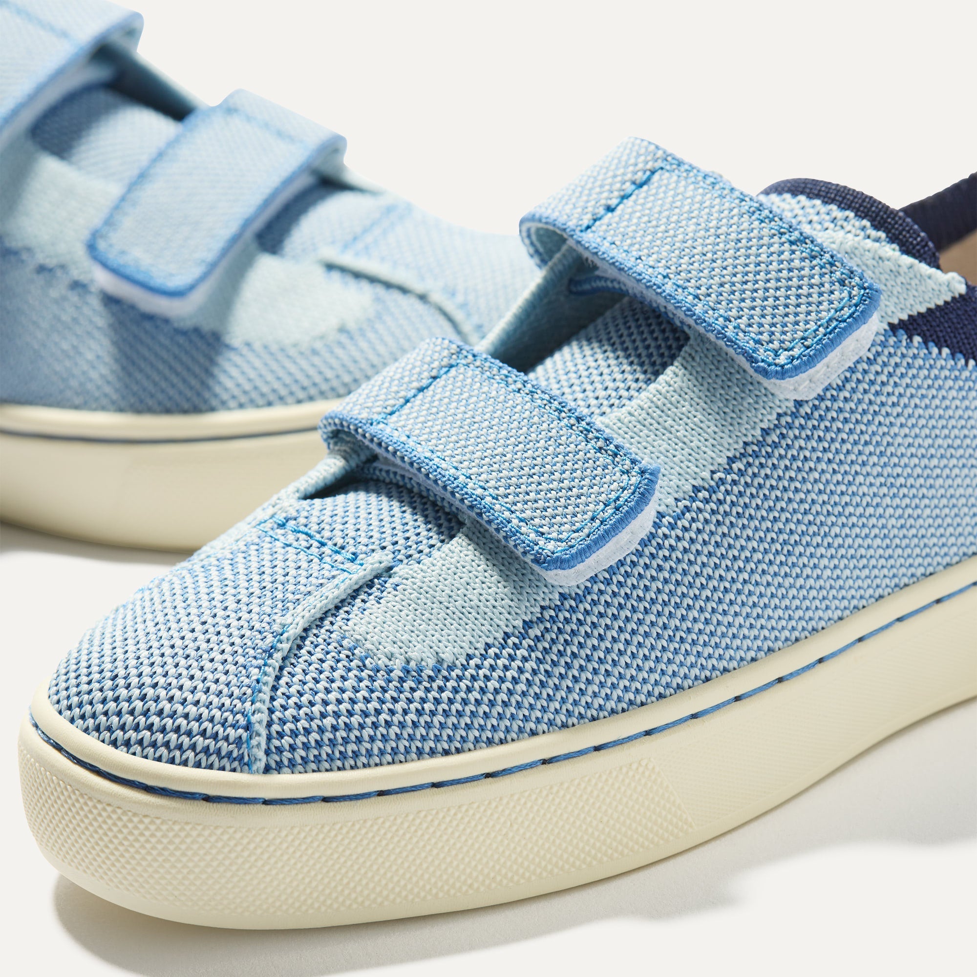 The Kids Strap Sneaker - Berry Blue - Image 8
