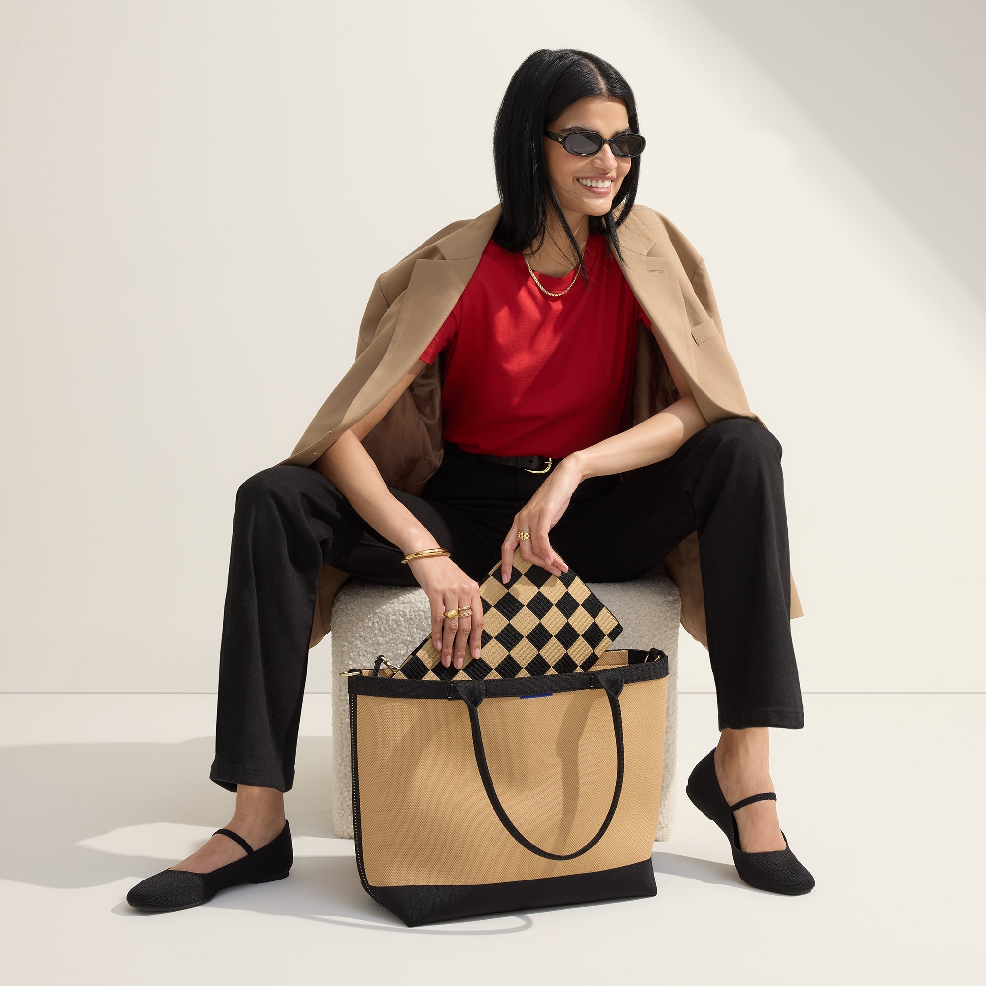 The Lightweight Zip Tote - Shortbread - Image 4