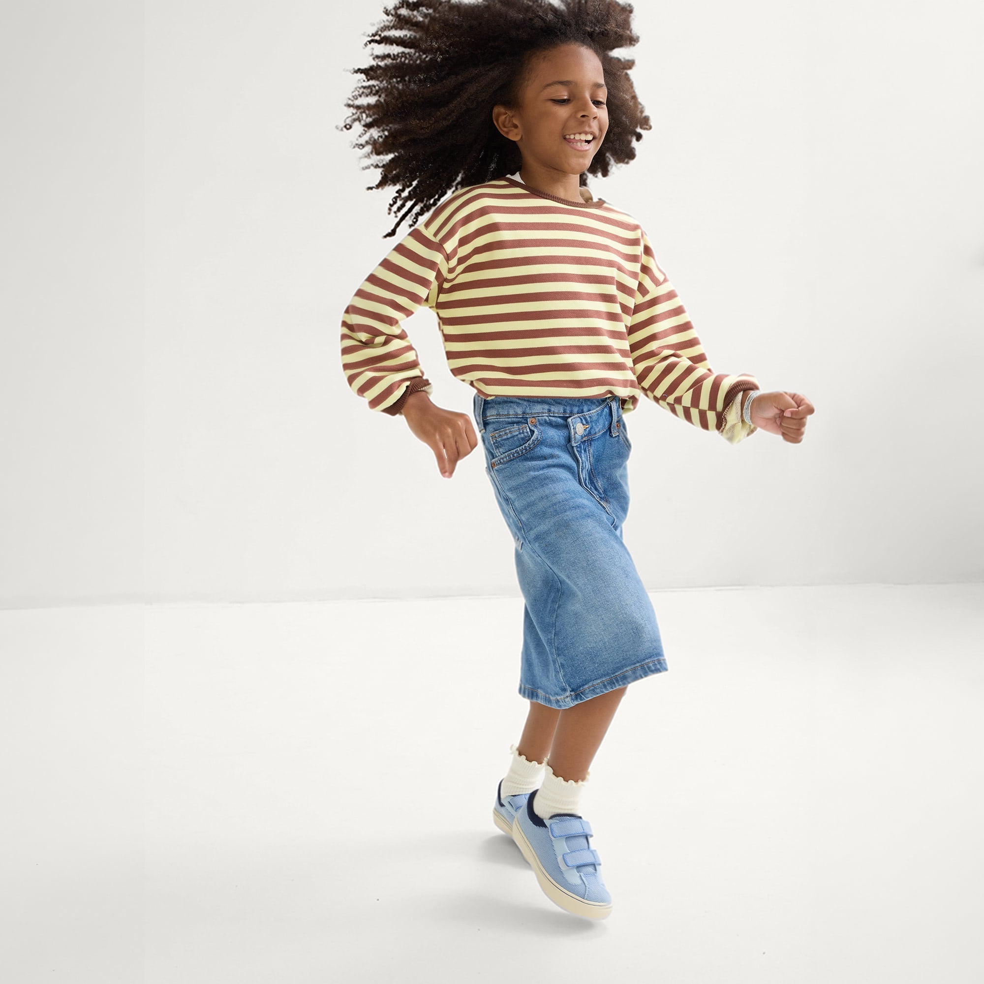 The Kids Strap Sneaker - Berry Blue - Image 4