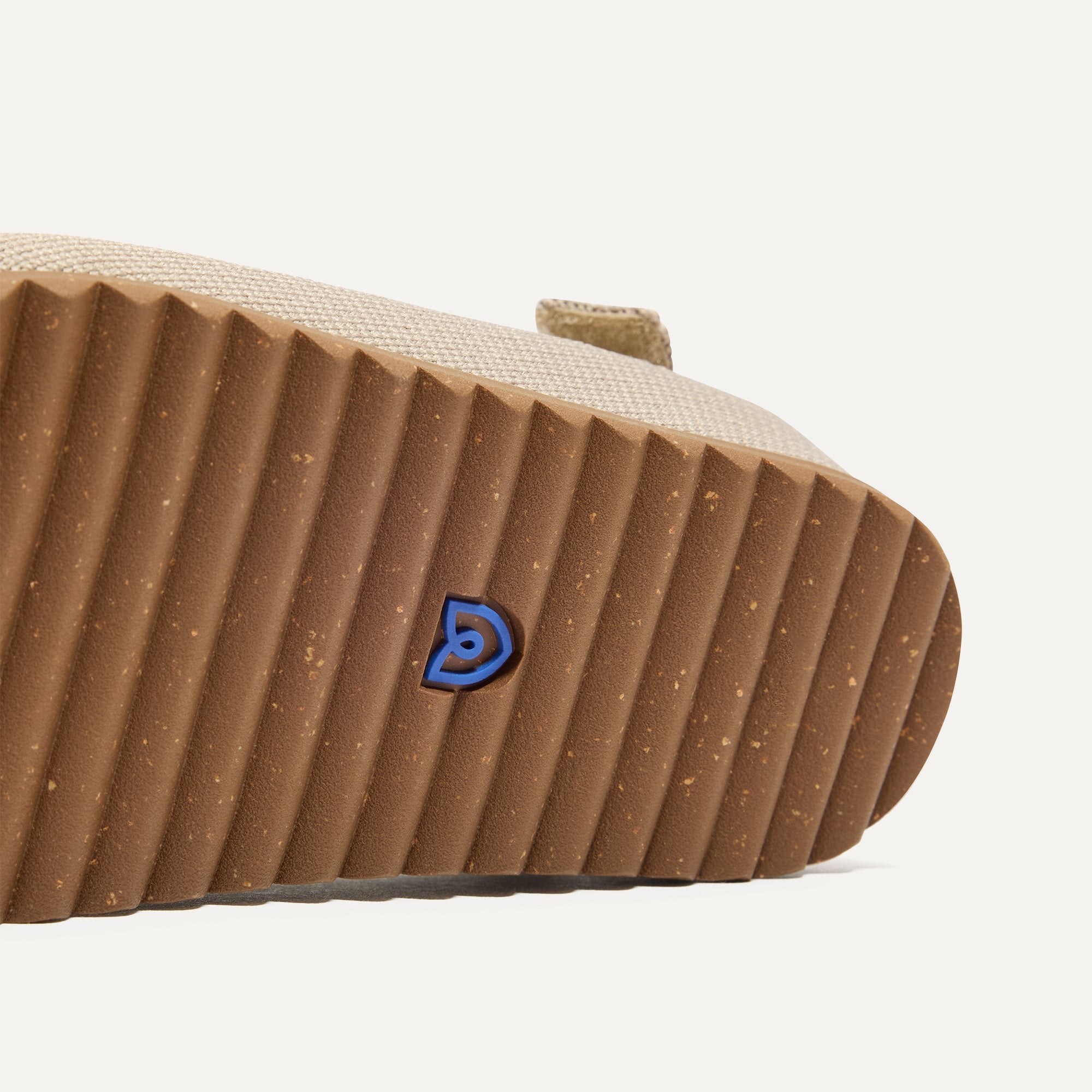 The Kids Clog - Dove - Image 6