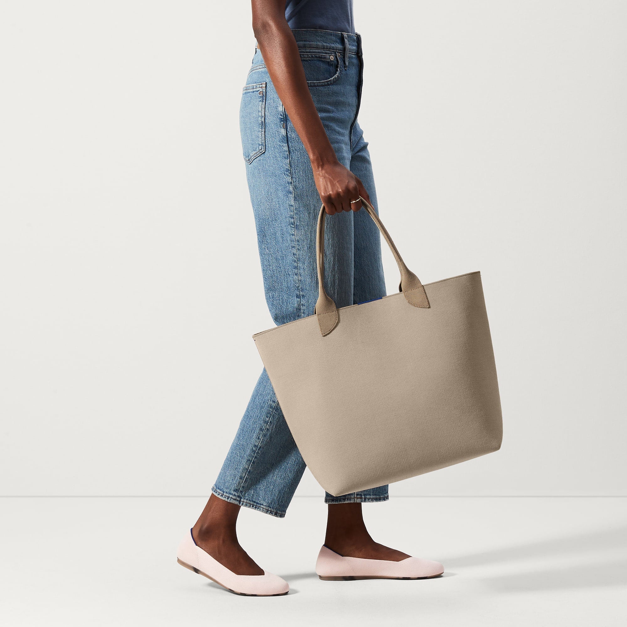 The Lightweight Tote - Soft Sesame - Image 8