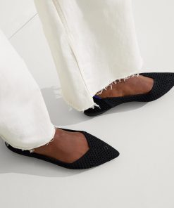 Alternative view of The Point II - Noir Mesh