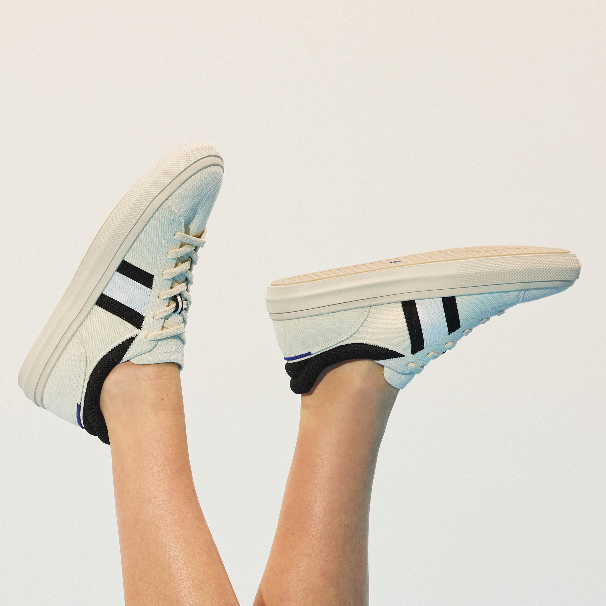 The Women's RS02 Sneaker - Jet - Image 6