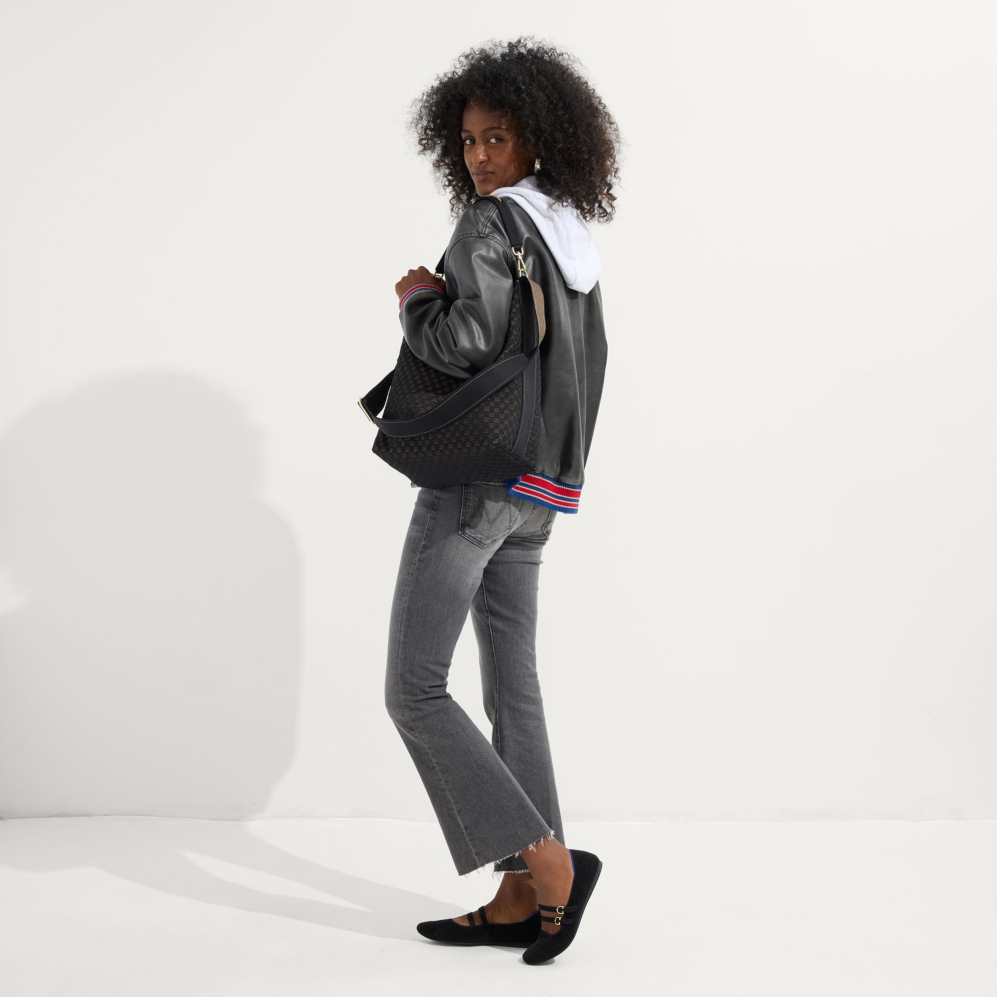 The Bucket Bag - Night Song - Image 2