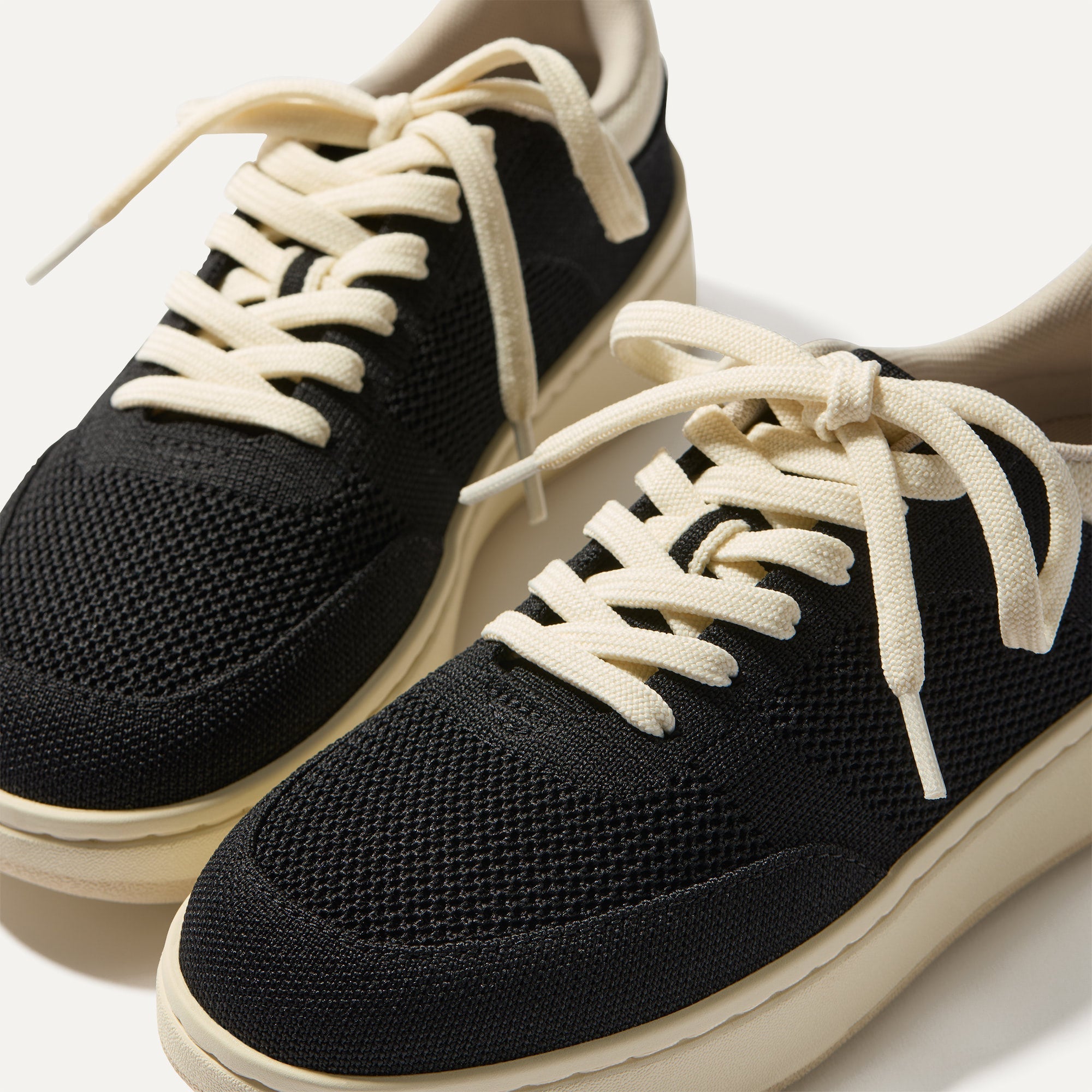 The Court Sneaker - Black - Image 2