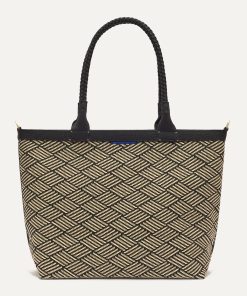 Alternative view of The Lightweight Zip Tote - Polar Zig Zag