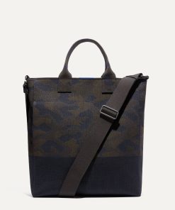 The Carryall - Woodland Camo